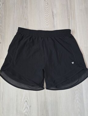 LIV Outdoor Life Integrity Earth Women's Black Athletic Running Shorts Size L